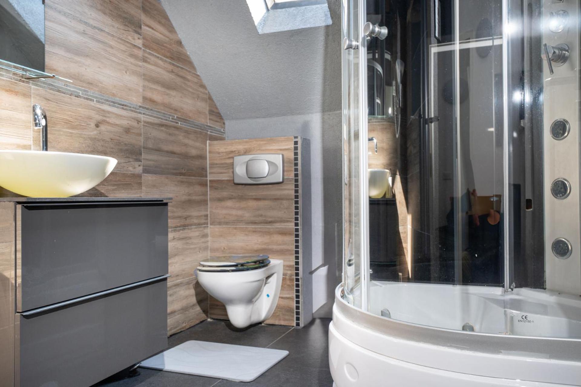 Stylische Privatzimmer An Der Mosel Coblenza Esterno foto